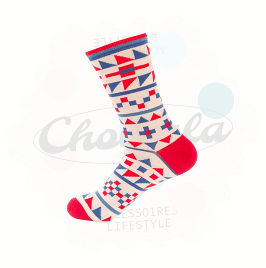 Chaussettes fantaisie géométrie 09 avec motifs rouges, bleus et blancs, inspirées des arts tribaux.